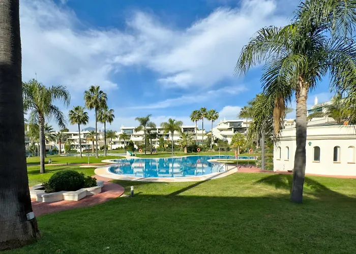Bajo Con Terraza En Lorcrimar V Marbella